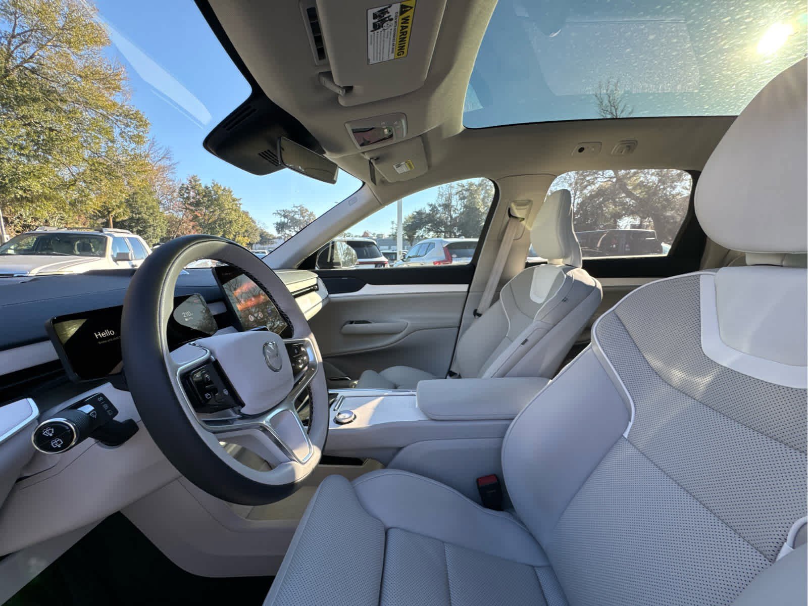 Certified 2025 Volvo EX90 Ultra image 21