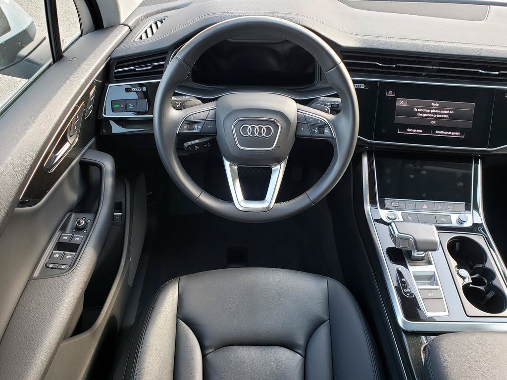 Used 2023 Audi Q7 3.0T Premium w/ Convenience Package AWD/4WD image 14