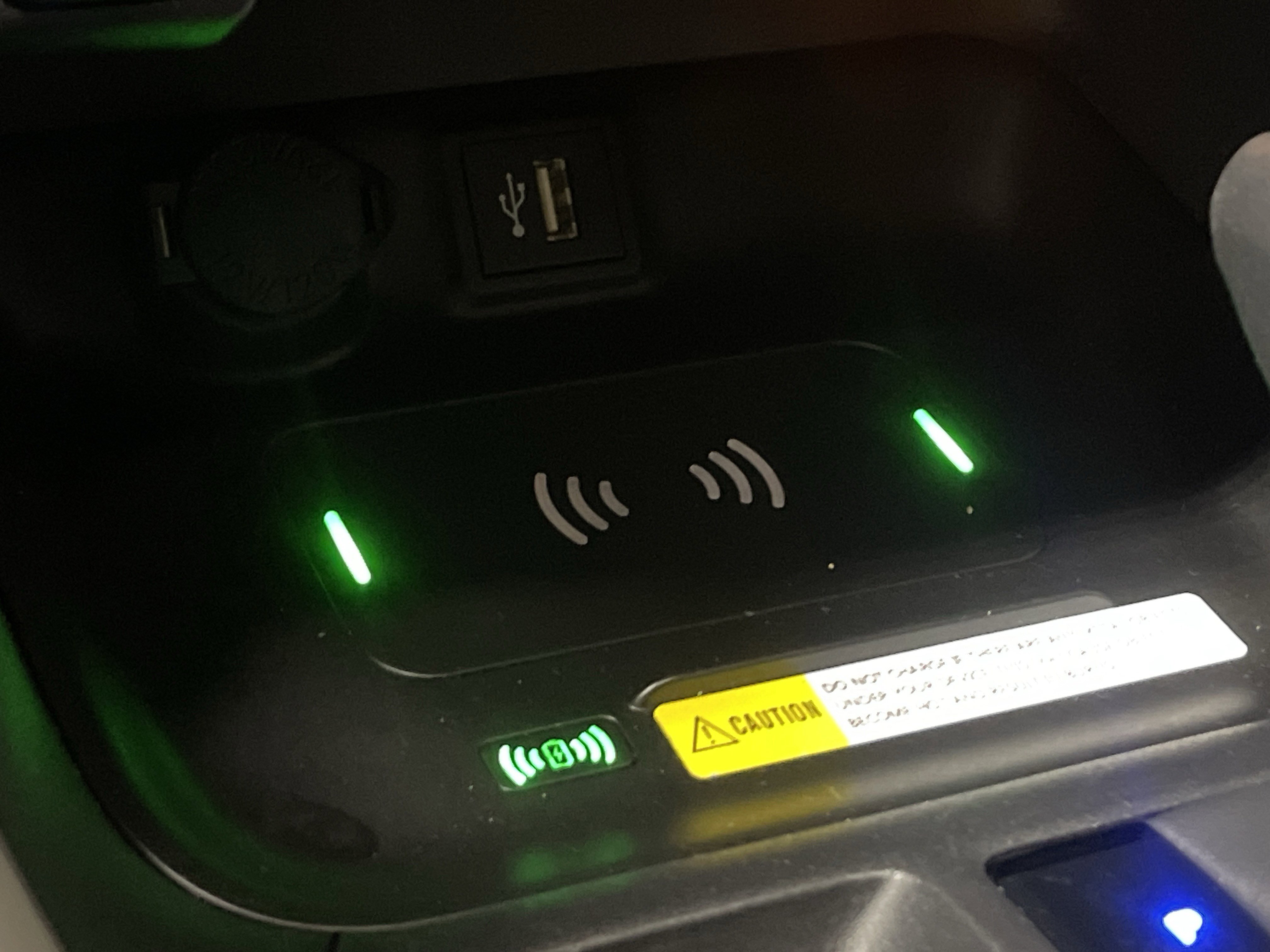 Used 2025 Toyota RAV4 XLE image 29