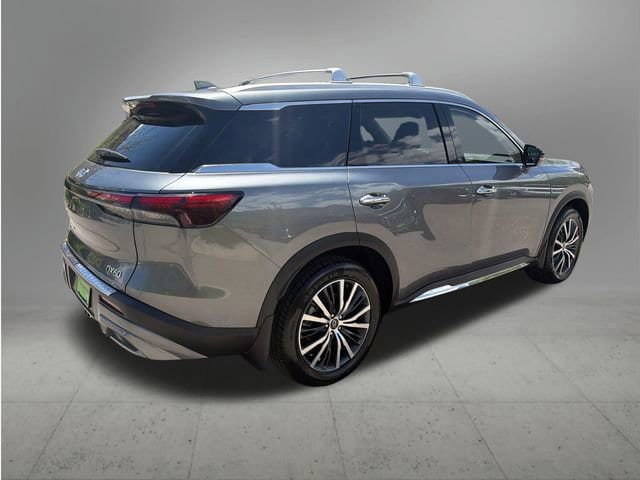Used 2023 INFINITI QX60 Sensory w/ Vision Package AWD/4WD image 5