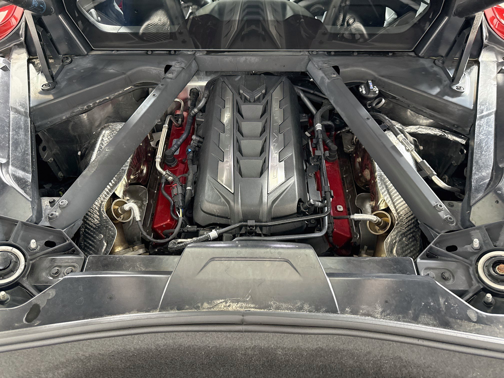 Used 2024 Chevrolet Corvette Stingray Preferred Cpe w/ Z51 Performance Package RWD image 28