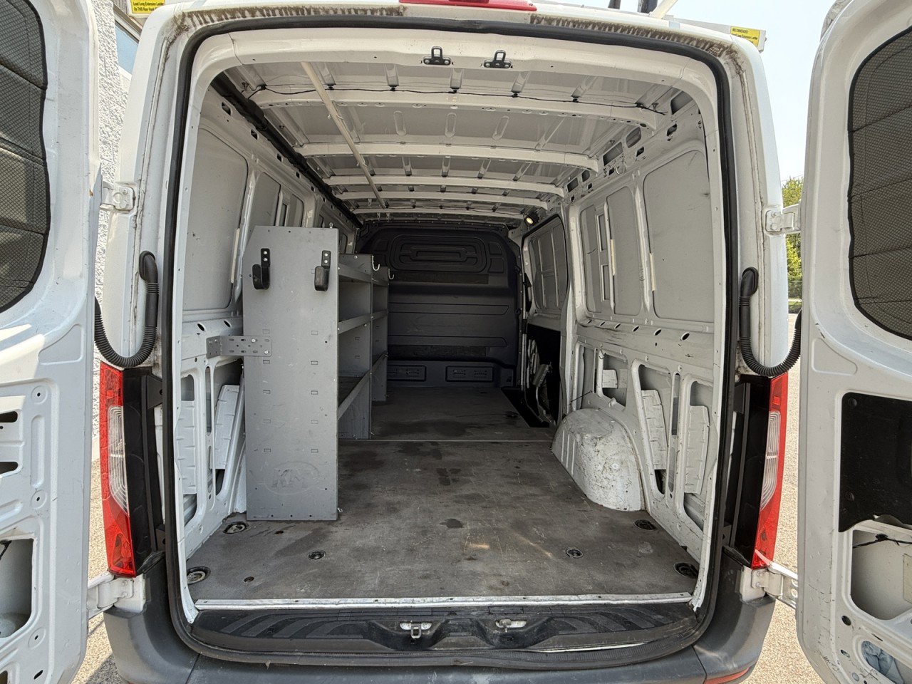 Used 2019 Mercedes-Benz Sprinter 1500 image 8