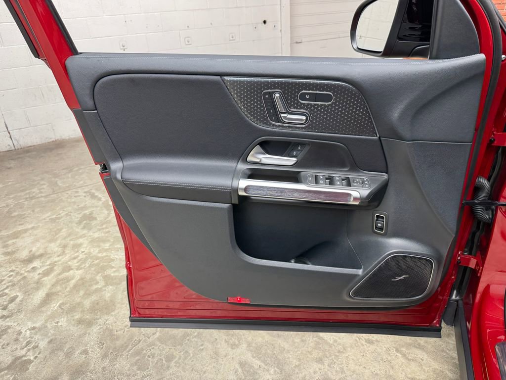 Used 2026 Mercedes-Benz GLB 35 AMG 4MATIC image 10