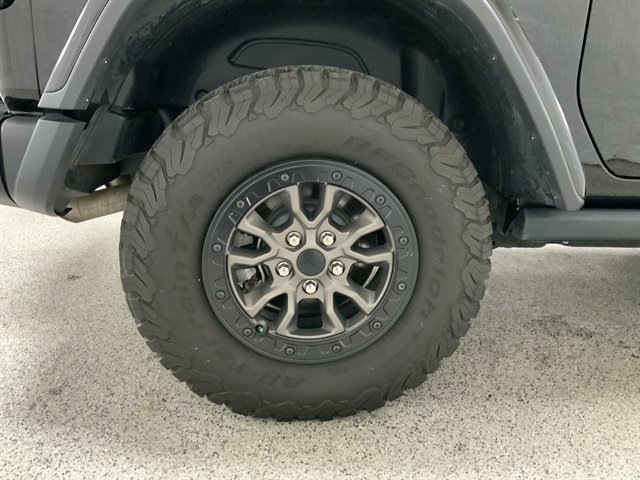 Used 2018 Jeep Wrangler Rubicon w/ Steel Bumper Group image 14