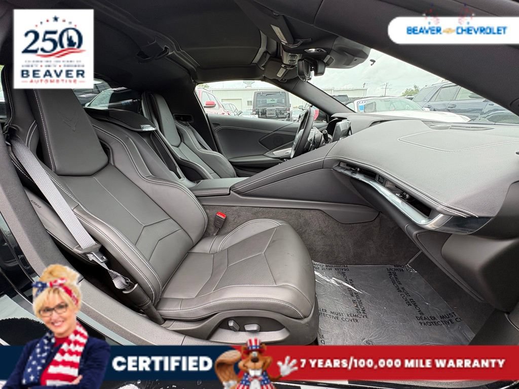 Used 2025 Chevrolet Corvette Z06 RWD image 24