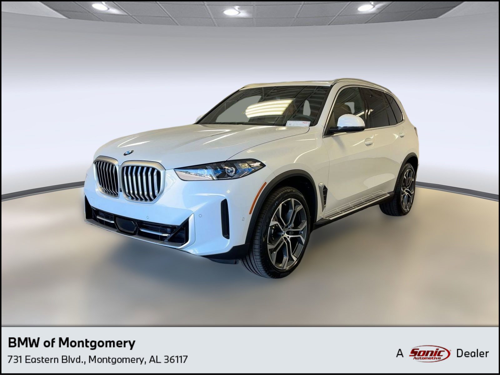 New 2026 BMW X5 sDrive40i image 1