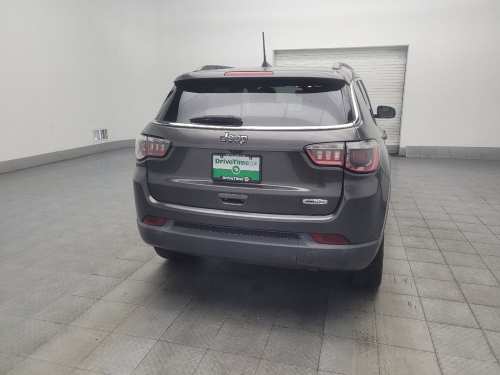 Used 2017 Jeep Compass Latitude w/ Popular Equipment Group FWD image 7