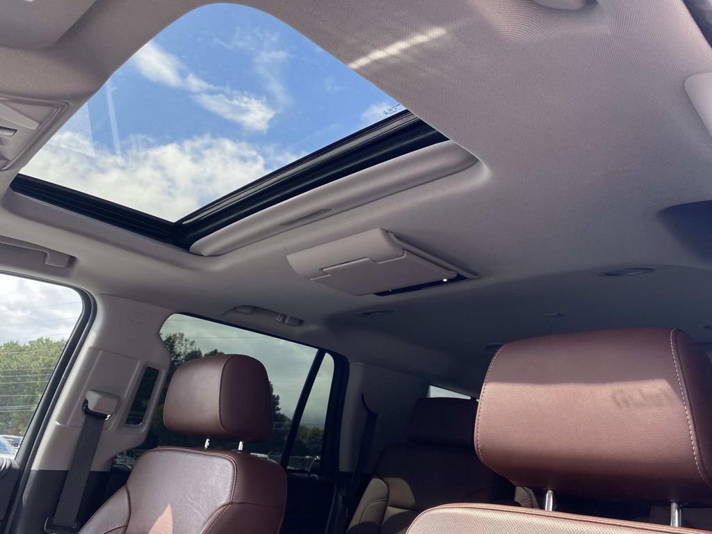 Used 2020 Chevrolet Tahoe Premier w/ Premier Plus Edition image 23