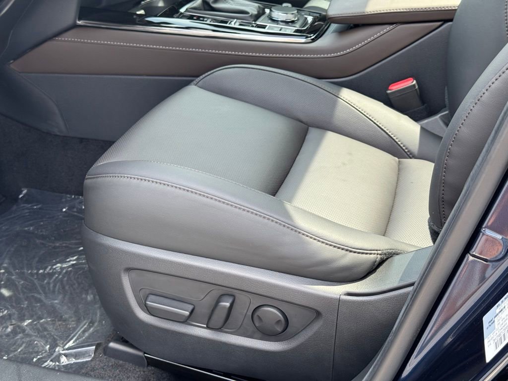 New 2025 MAZDA CX-30 2.5 Turbo w/ Premium Package image 13