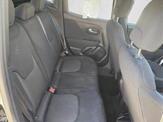 Used 2021 Jeep Renegade Sport image 19