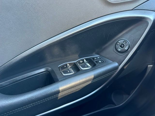 Used 2018 Hyundai Santa Fe Sport image 33