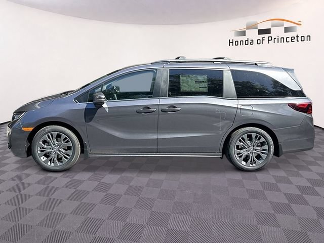 New 2026 Honda Odyssey Touring image 6