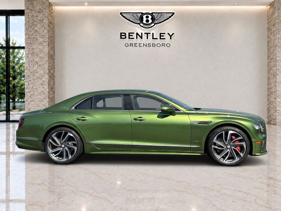 New 2025 Bentley Flying Spur Plug-In Hybrid AWD/4WD image 4