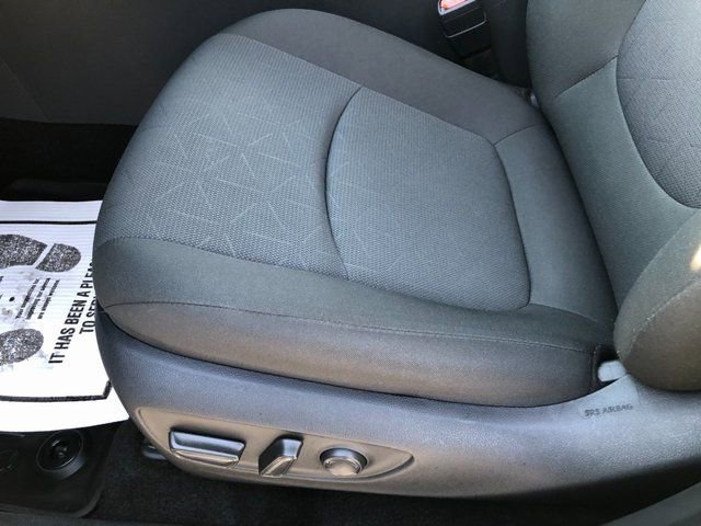 Used 2025 Toyota RAV4 XLE image 14