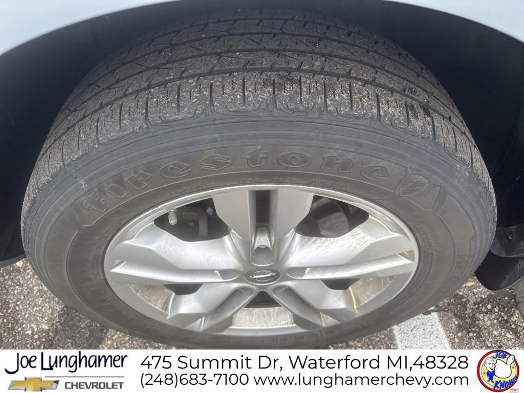 Used 2013 Nissan Rogue SV AWD/4WD image 9