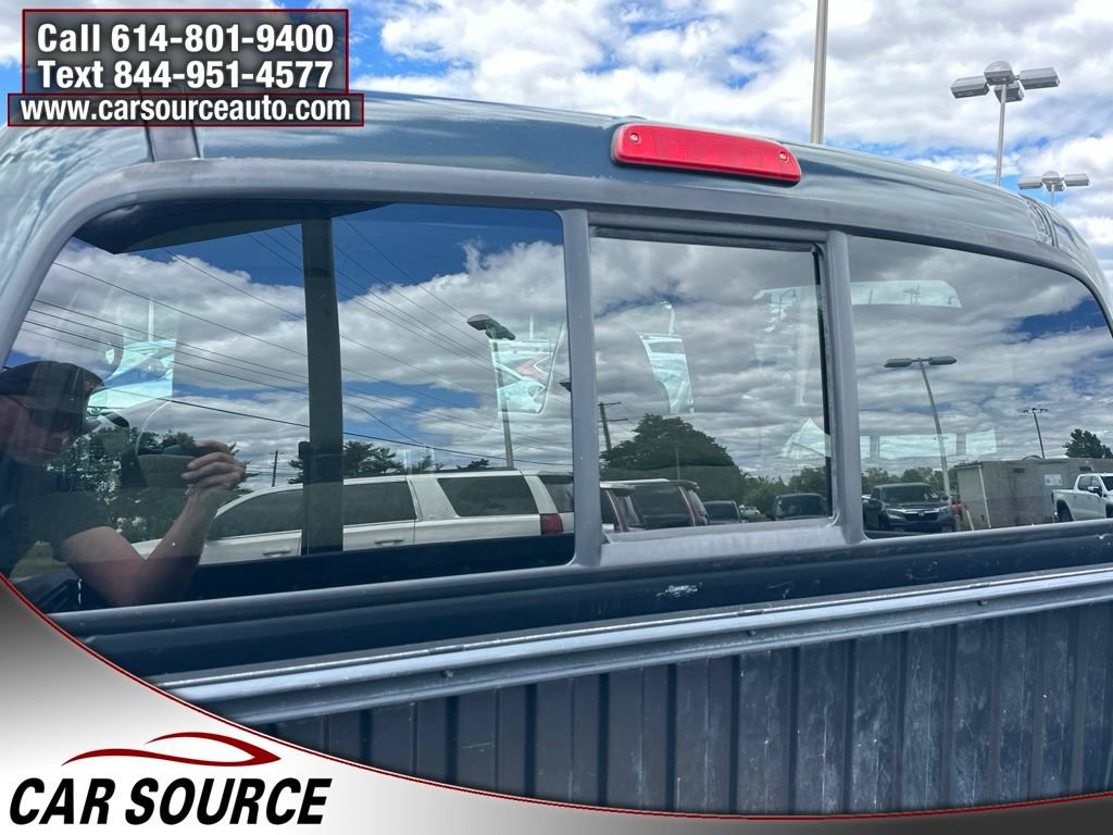 Used 2011 Toyota Tacoma 4x4 Double Cab w/ SR5 Pkg #2 image 8