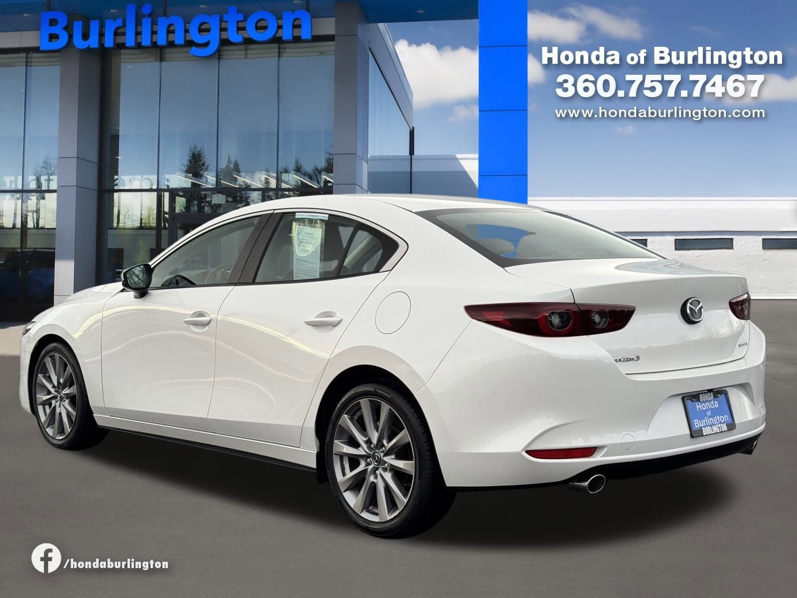 Used 2022 MAZDA MAZDA3 s image 3