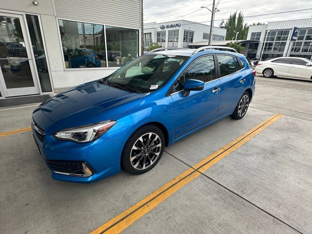 Used 2020 Subaru Impreza 2.0i Limited w/ Popular Package #2 AWD/4WD image 3