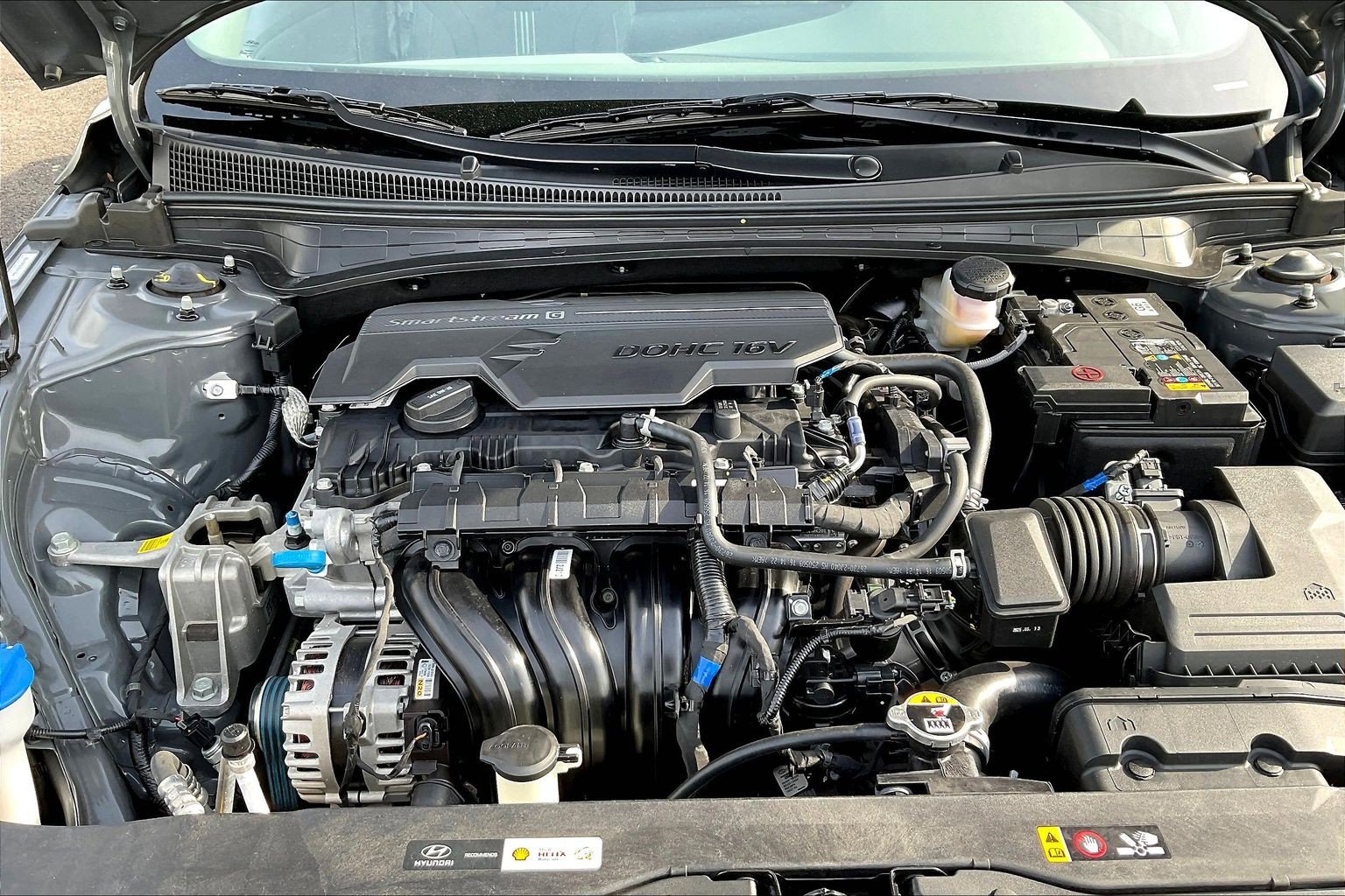 Used 2025 Hyundai Elantra Sport image 29