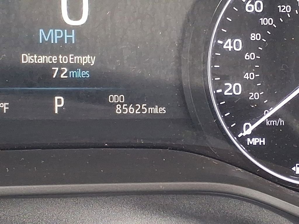 Used 2021 Toyota Sienna Limited image 21