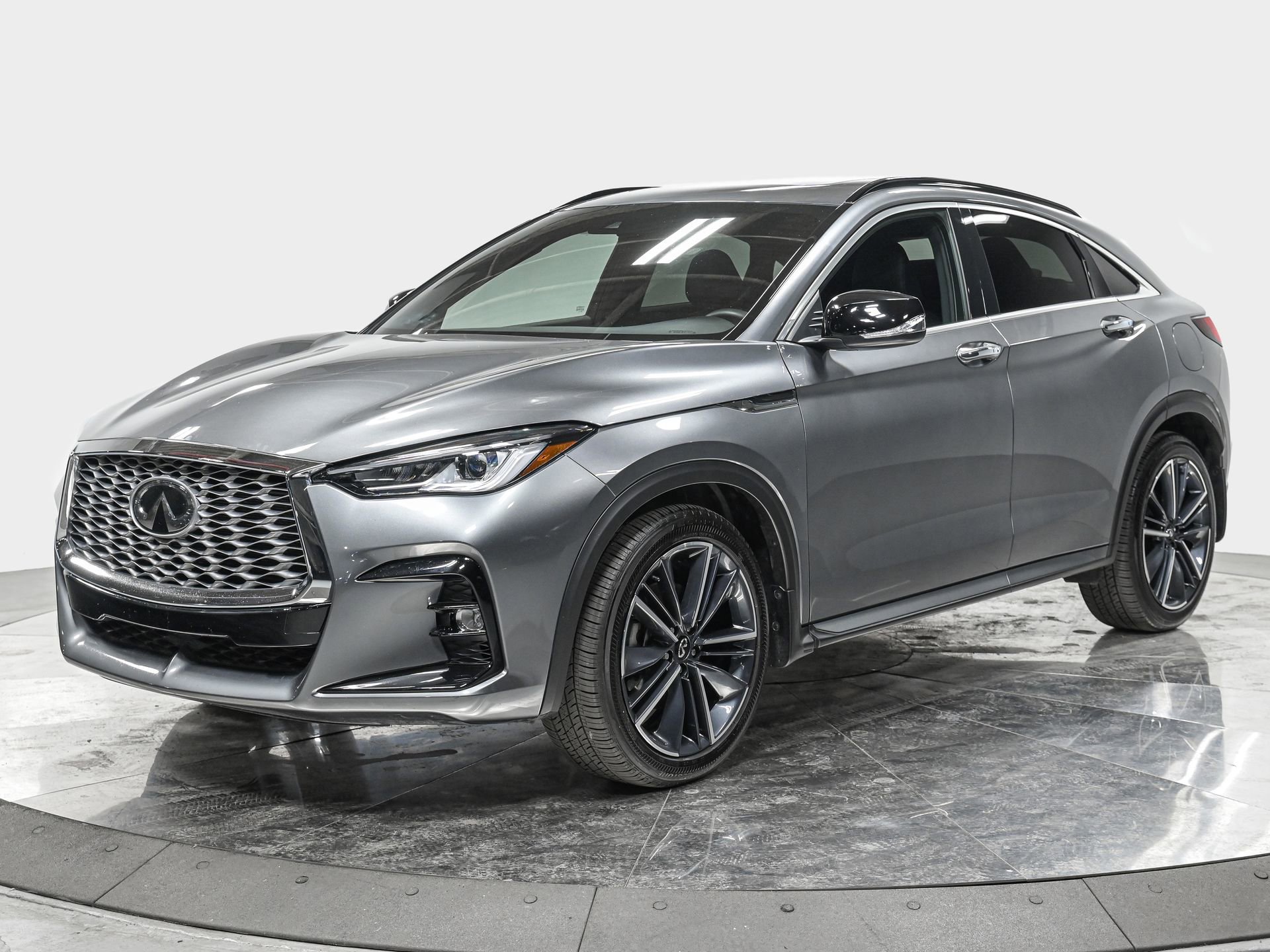 Used 2025 INFINITI QX55 Luxe w/ Cargo Package image 1
