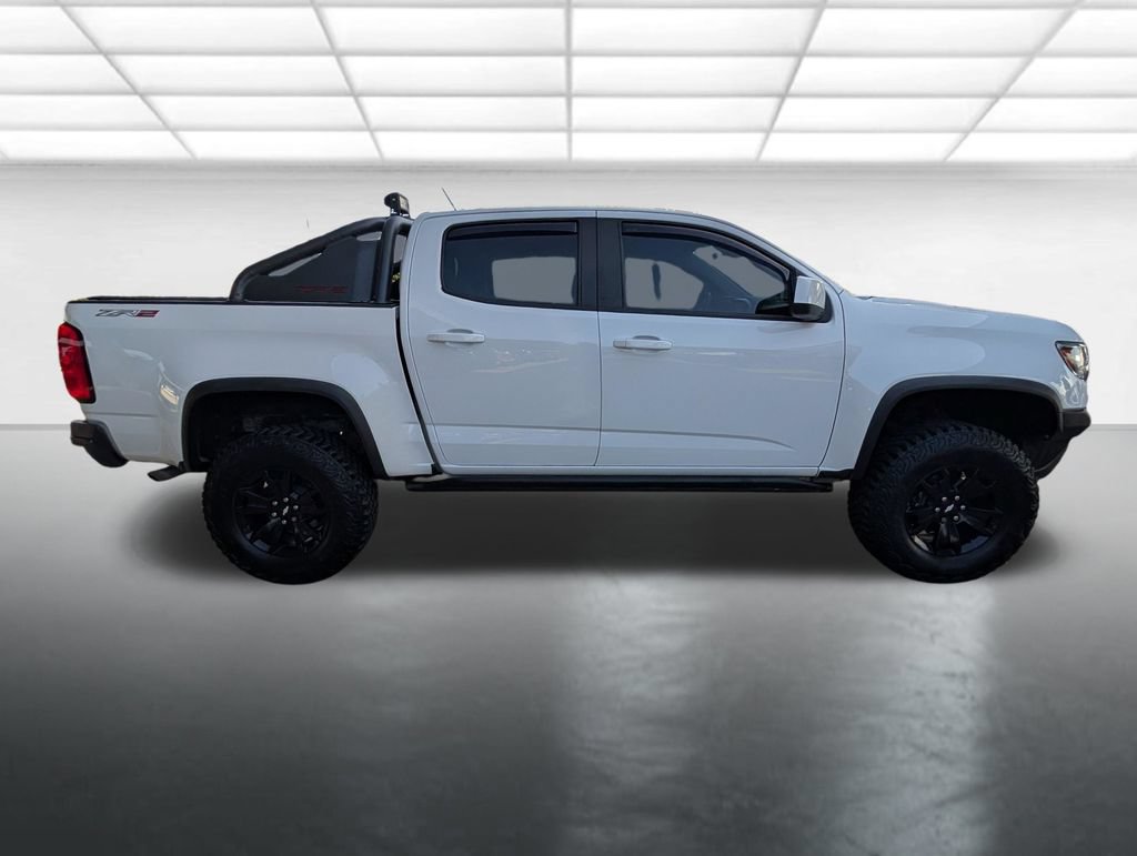 Certified 2018 Chevrolet Colorado ZR2 w/ ZR2 Dusk Special Edition AWD/4WD image 28