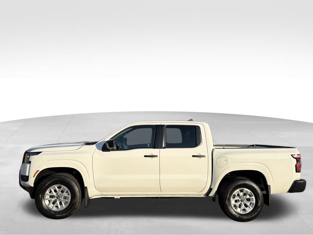 New 2026 Nissan Frontier S image 2