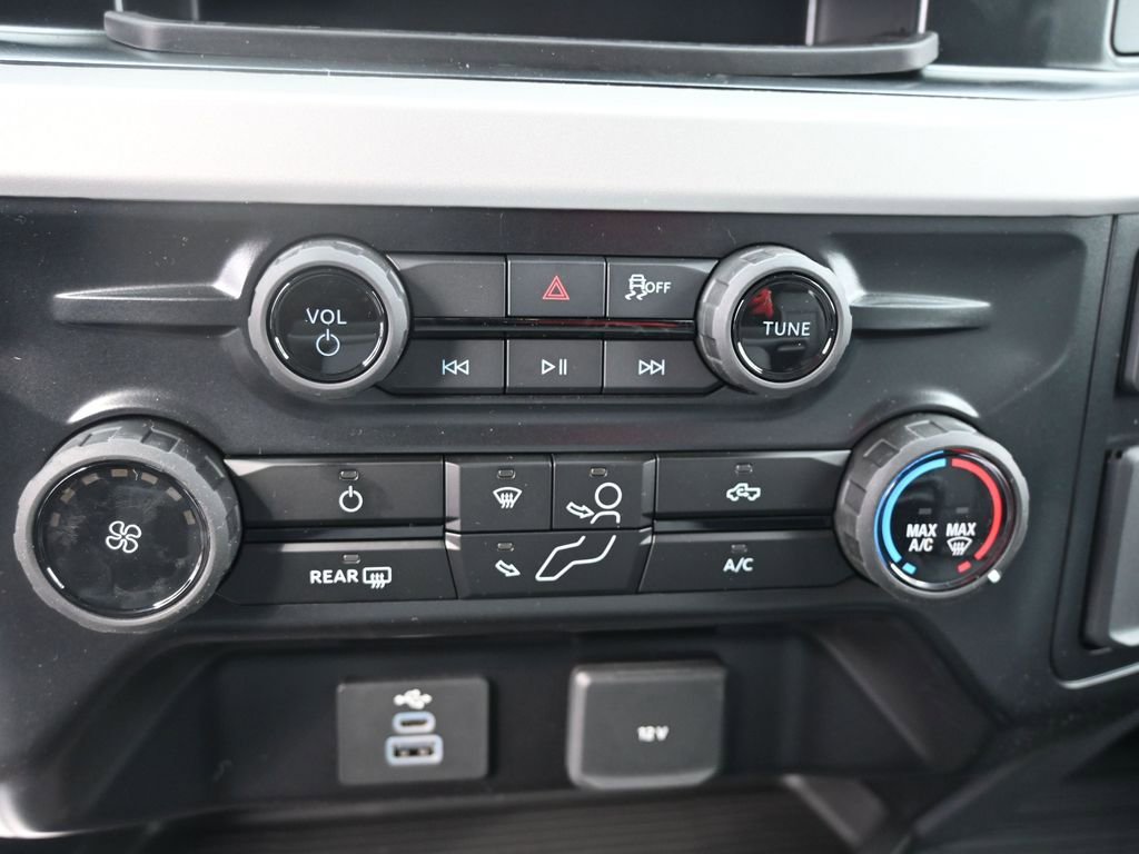 New 2026 Ford F350 XL w/ XL Chrome Package image 30