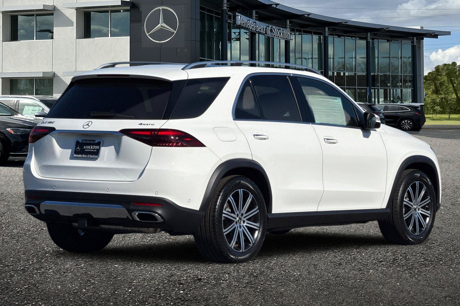 New 2026 Mercedes-Benz GLE 350 4MATIC image 4