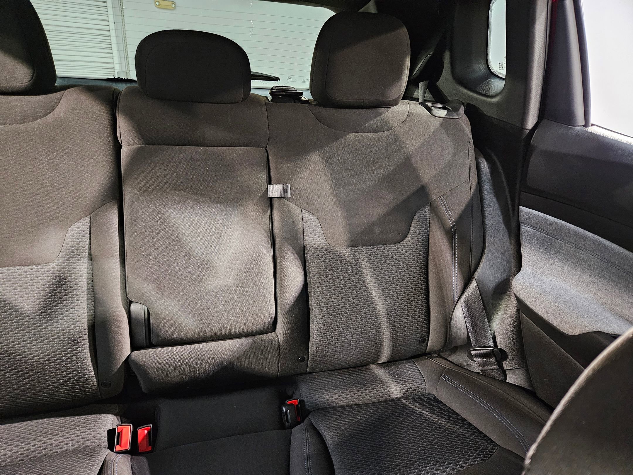 Used 2025 Jeep Compass Sport image 14