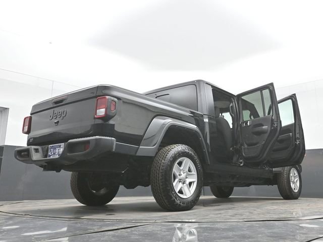 Used 2022 Jeep Gladiator Sport image 50