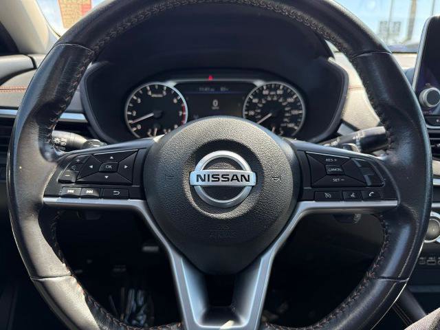 Certified 2022 Nissan Altima 2.5 SR FWD image 23