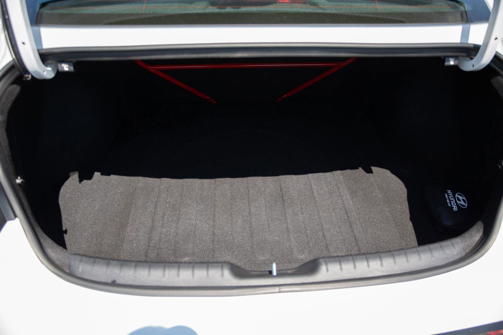 Used 2025 Hyundai Elantra N FWD image 26