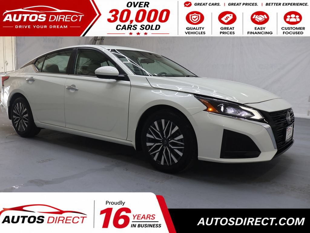 Used 2023 Nissan Altima 2.5 SV