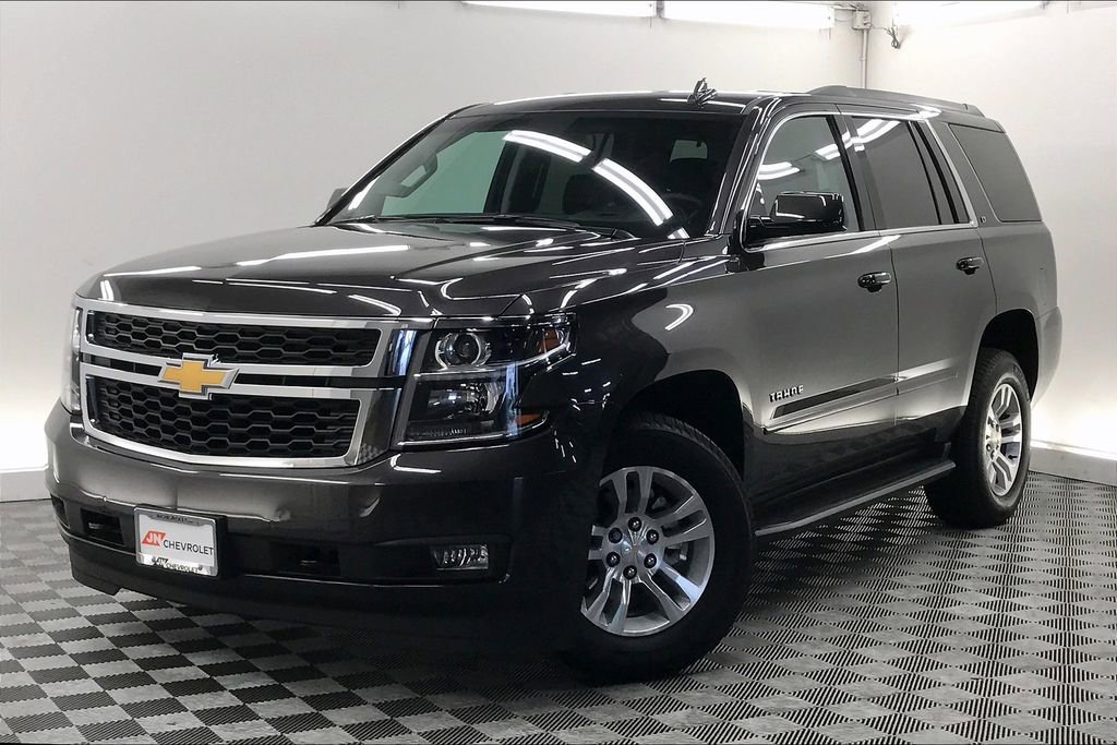 Used 2017 Chevrolet Tahoe LT w/ Luxury Package RWD image 1