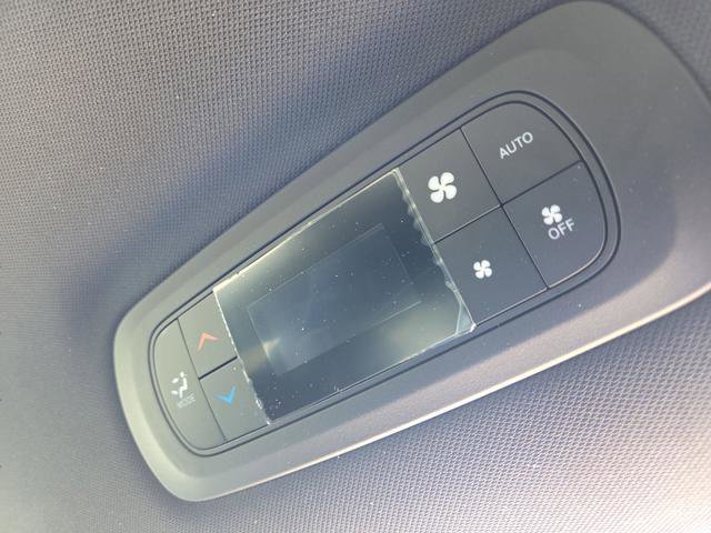 New 2026 Chrysler Pacifica Limited w/ S Appearance Package image 36