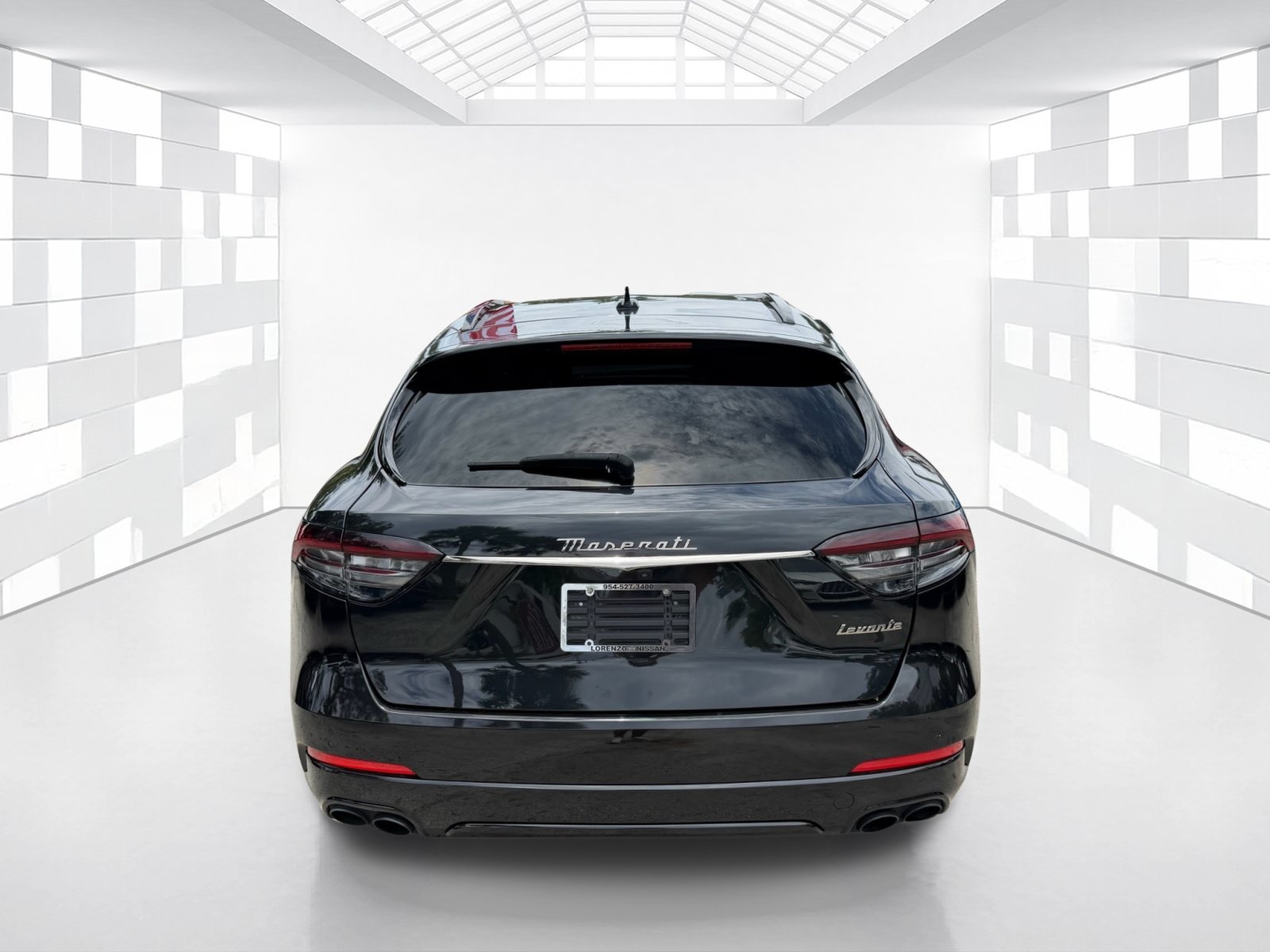 Used 2022 Maserati Levante GT AWD/4WD image 6
