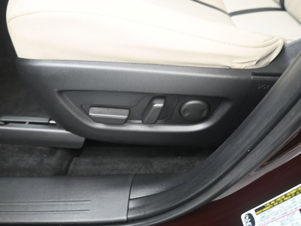 Used 2024 MAZDA CX-90 Plug-In Hybrid w/ Premium Pkg image 15