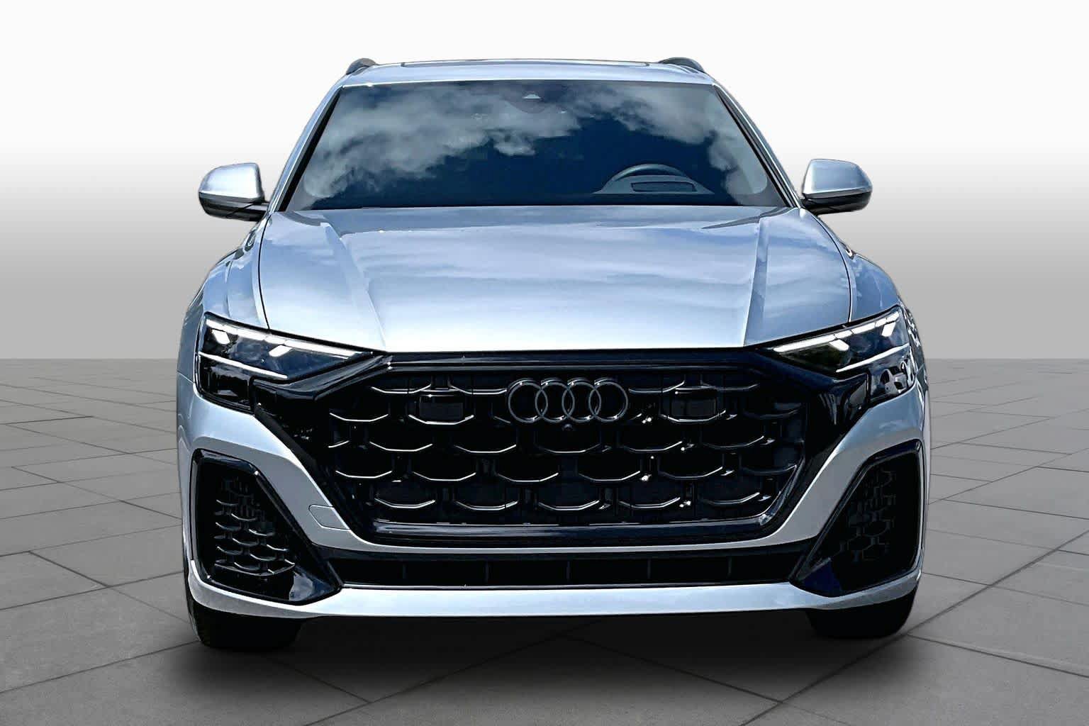 Used 2026 Audi Q8 Prestige AWD/4WD image 3