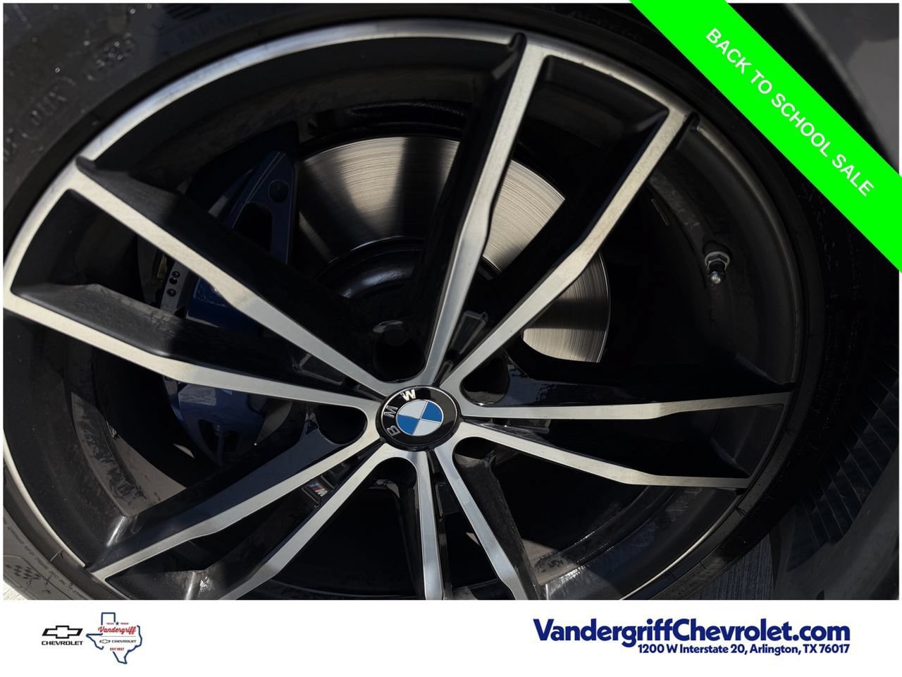 Used 2020 BMW M340i w/ Premium Package RWD image 9