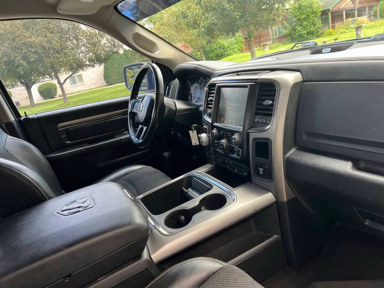 Used 2016 RAM 1500 Sport w/ Sport Premium Group image 11