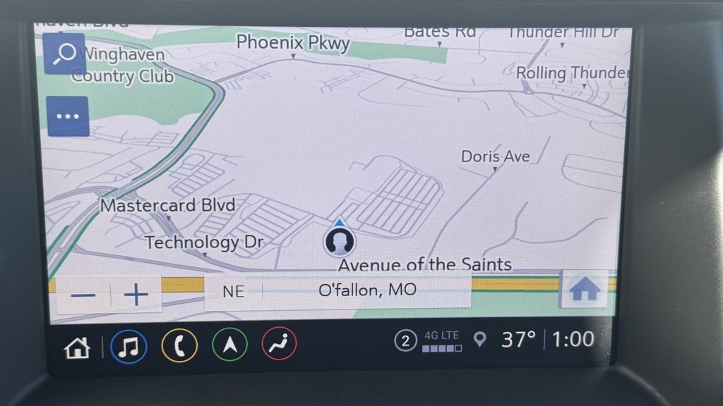 Used 2023 GMC Acadia AT4 w/ Preferred Package image 23