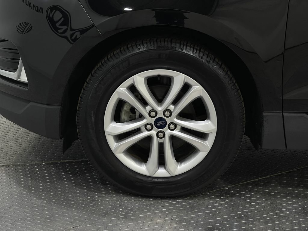 Used 2019 Ford Edge SEL w/ Equipment Group 201A image 36