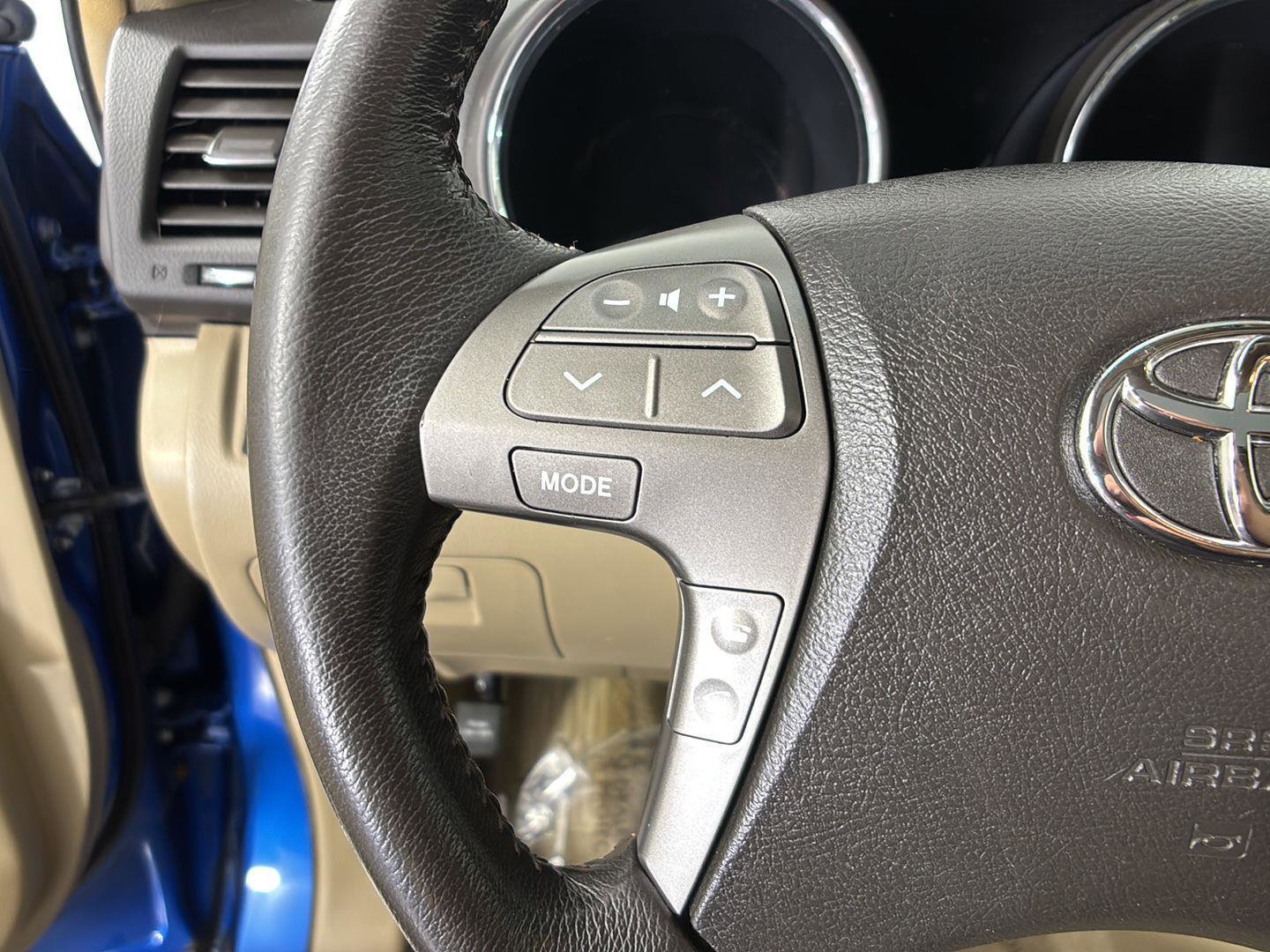 Used 2008 Toyota Highlander Limited AWD/4WD image 31