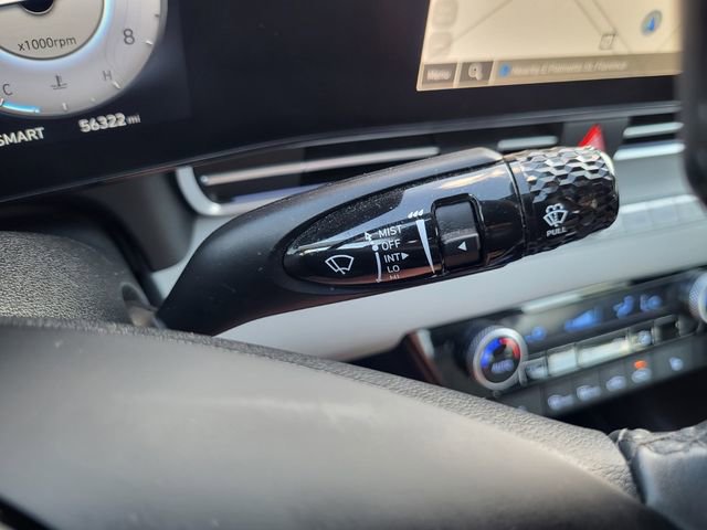 Used 2025 Hyundai Elantra Limited image 26