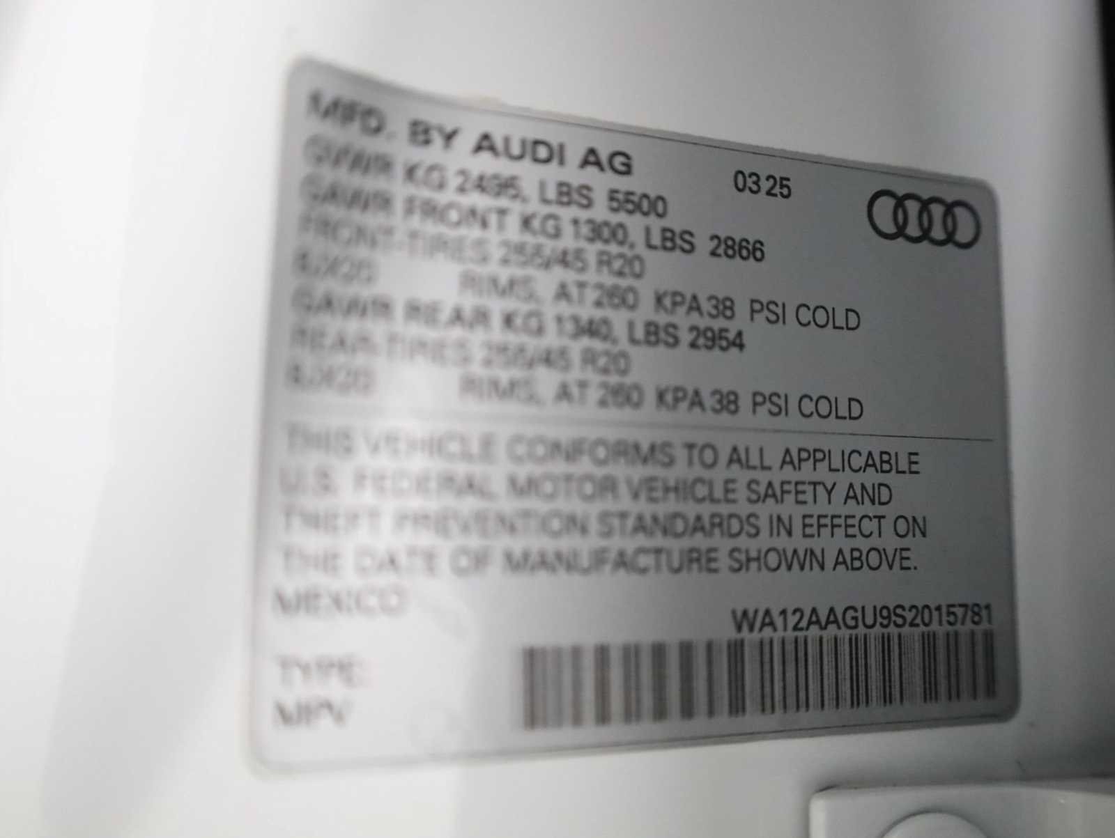 Certified 2025 Audi Q5 Premium Plus w/ Premium Plus AWD/4WD image 42