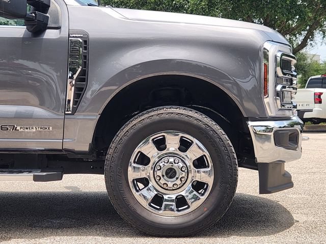 Used 2024 Ford F250 Lariat w/ Chrome Package AWD/4WD image 9