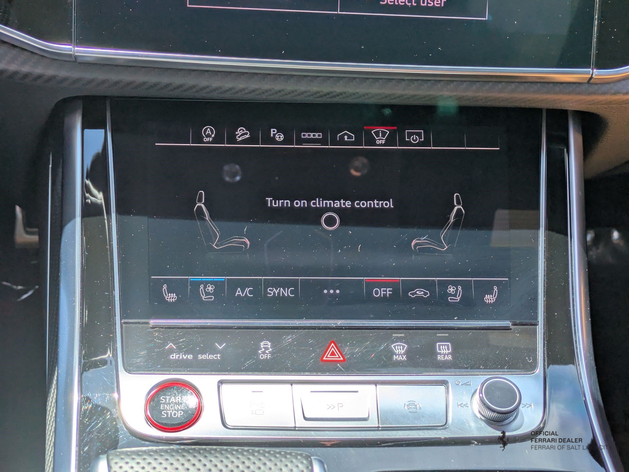 Used 2024 Audi RS Q8 AWD/4WD image 33