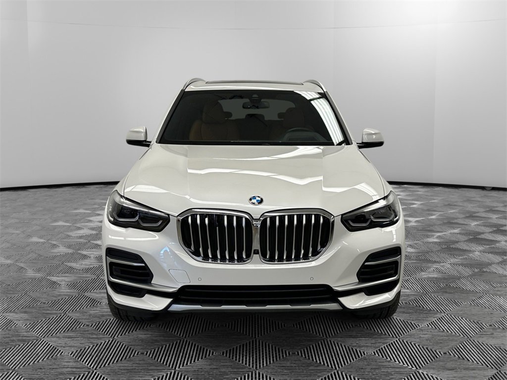 Used 2023 BMW X5 xDrive40i w/ Premium Package image 7