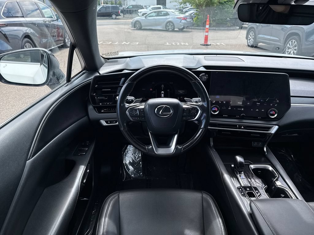Used 2025 Lexus RX 350h AWD/4WD image 13